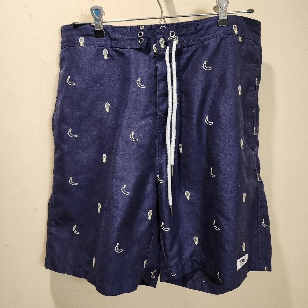 Trunks Surf and Swim Co. Nave Blur banana pinapple print swimmer short M